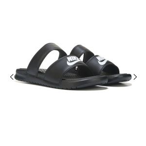Nike Benassi Sandals